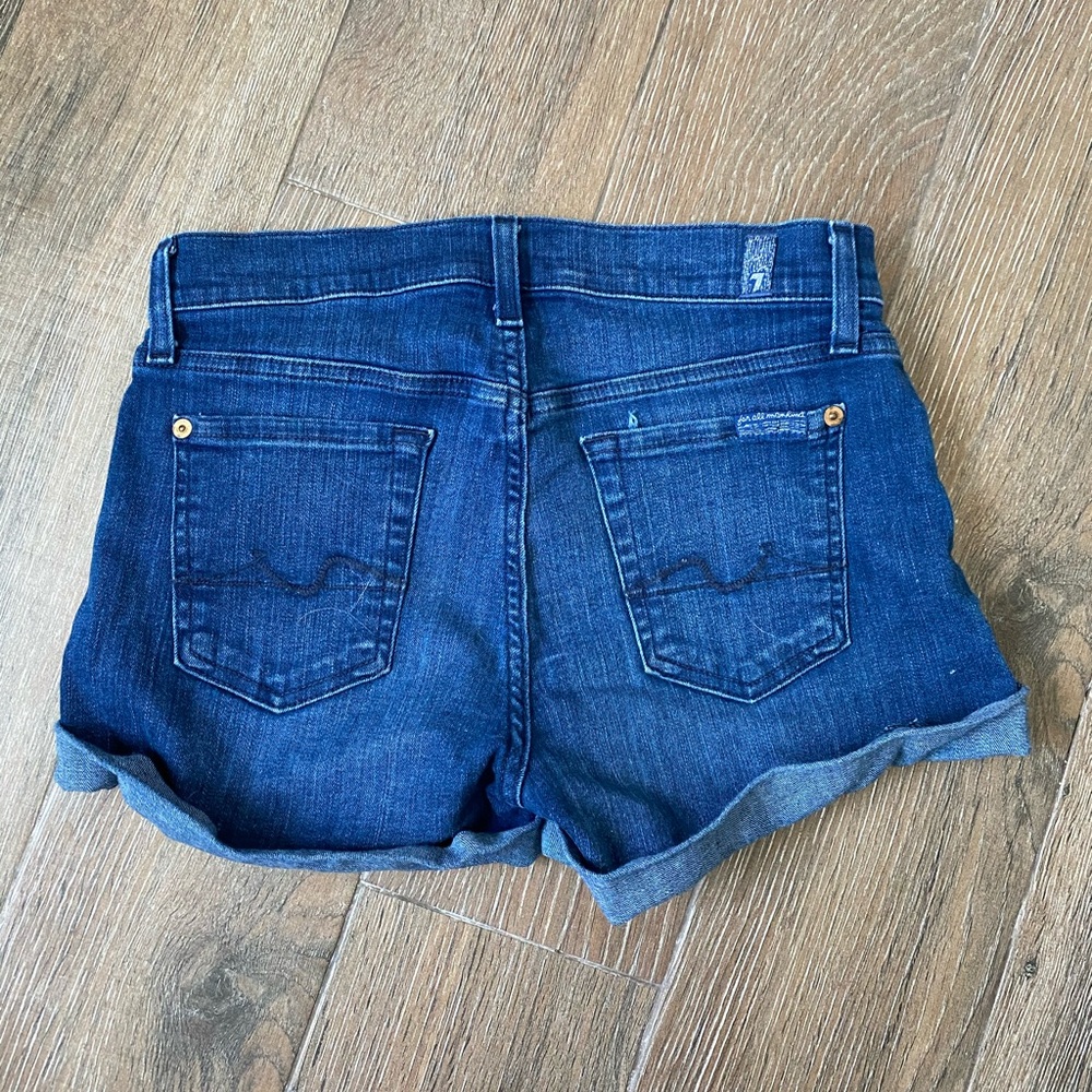 7 for all Mankind Jean shorts (size 24)